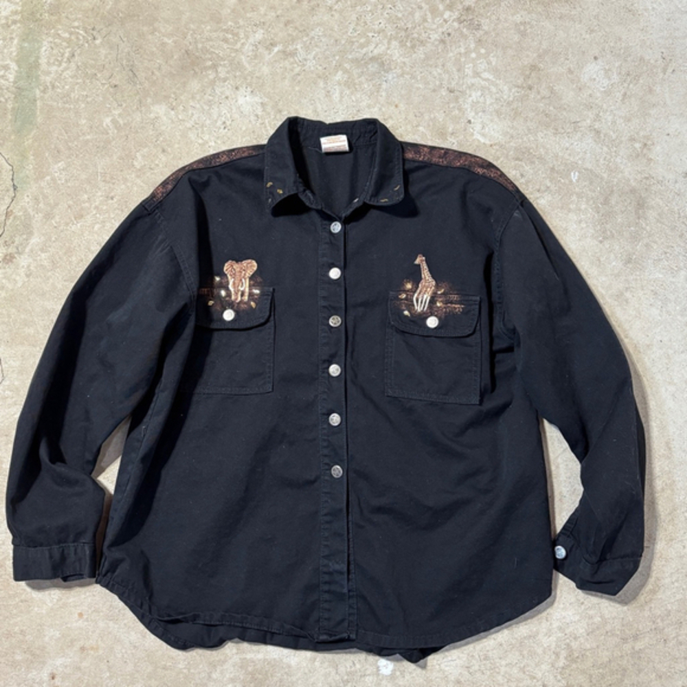 Vintage Giraffe Elephant Button Down Shirt Women’s Size XL Black Embroidered